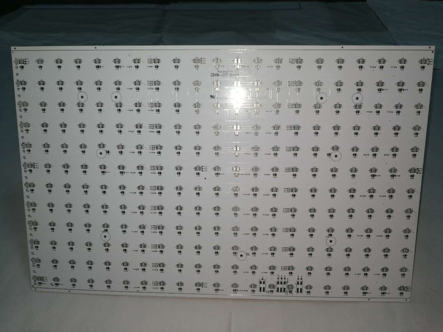 LED照明短期或有订单回流？中美贸易战火延绵 产业前景诡谲